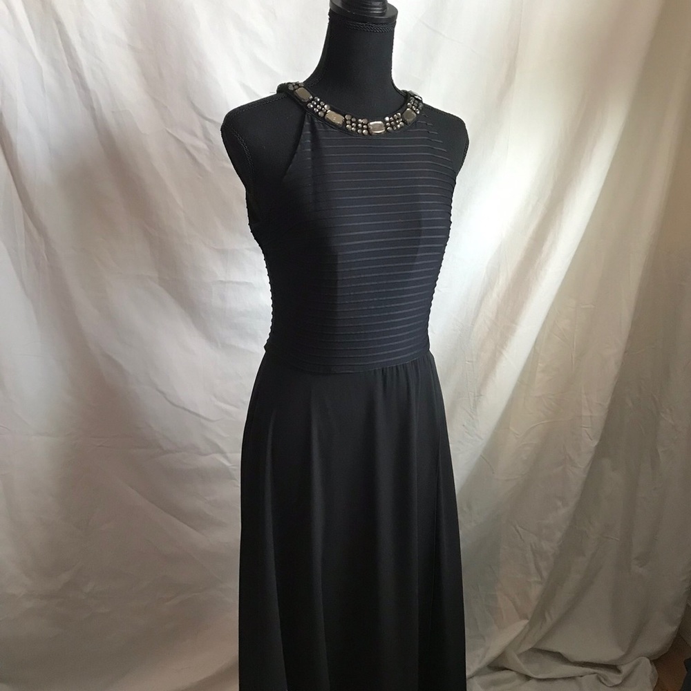 Size 2 Black Floor Length Faux Jewel Collar Gown